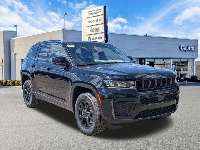 2026 Jeep Grand Cherokee GRAND CHEROKEE LAREDO ALTITUDE 4X4 2026 Jeep Grand Cherokee GRAND CHEROKEE LAREDO ALTITUDE 4X4