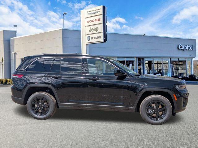 2026 Jeep Grand Cherokee GRAND CHEROKEE LAREDO ALTITUDE 4X4 2026 Jeep Grand Cherokee GRAND CHEROKEE LAREDO ALTITUDE 4X4