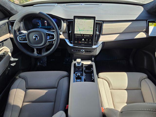 2026 Volvo XC90 Plug-In Hybrid Ultra Dark Theme, T8 AWD, Electric/Gasoline, 7 Seats