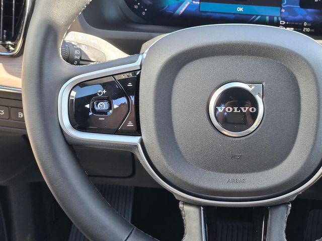 2026 Volvo XC90 Plug-In Hybrid Ultra Dark Theme, T8 AWD, Electric/Gasoline, 7 Seats