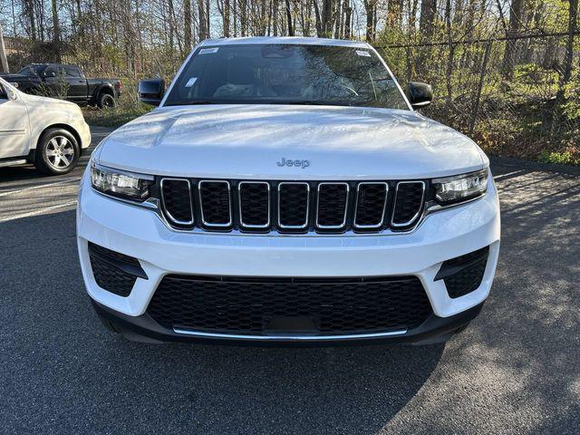 2026 Jeep Grand Cherokee GRAND CHEROKEE LAREDO X 4X4