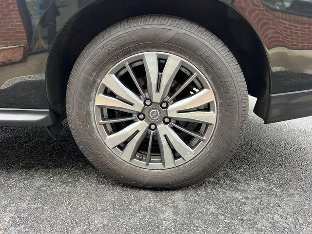 2020 Nissan Pathfinder SL 4WD