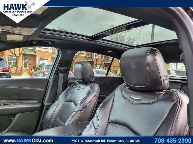 2019 Cadillac XT4 AWD Sport