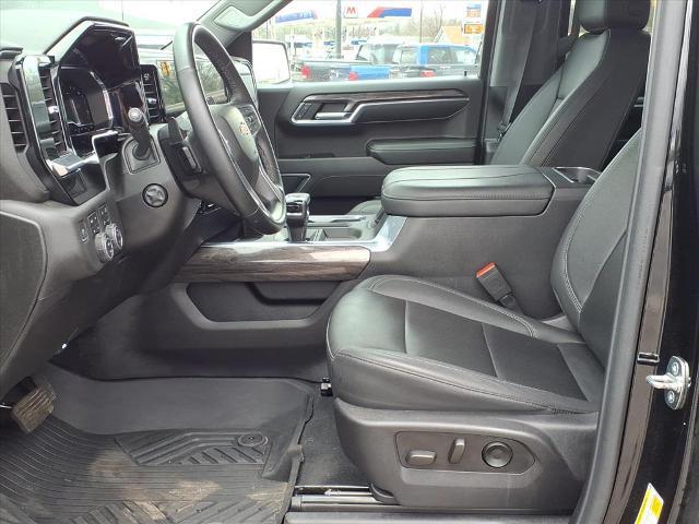 2023 Chevrolet Silverado 1500 4WD Crew Cab Short Bed LTZ