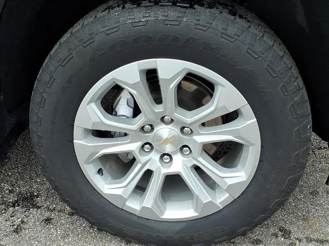 2023 Chevrolet Silverado 1500 4WD Crew Cab Short Bed LTZ