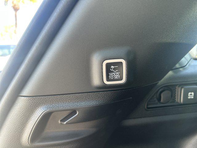 2026 Jeep Grand Cherokee Altitude 4x2