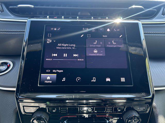 2026 Jeep Grand Cherokee Altitude 4x2