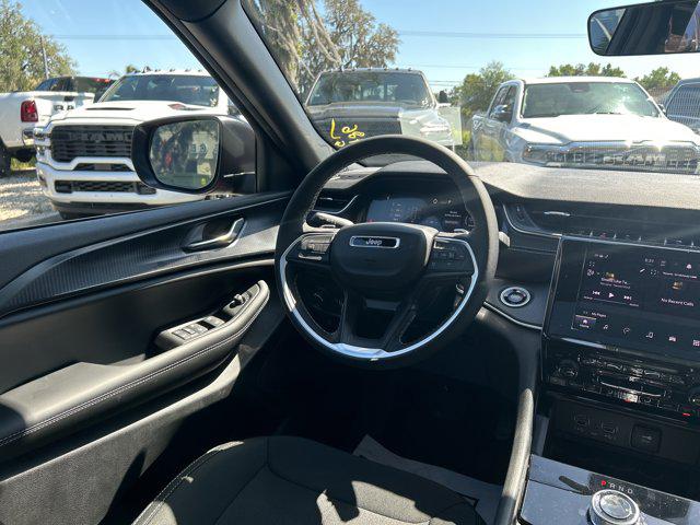 2026 Jeep Grand Cherokee Altitude 4x2