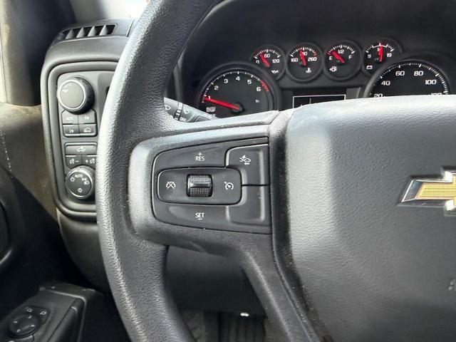 2024 Chevrolet Silverado 1500 4WD Crew Cab Short Bed Custom
