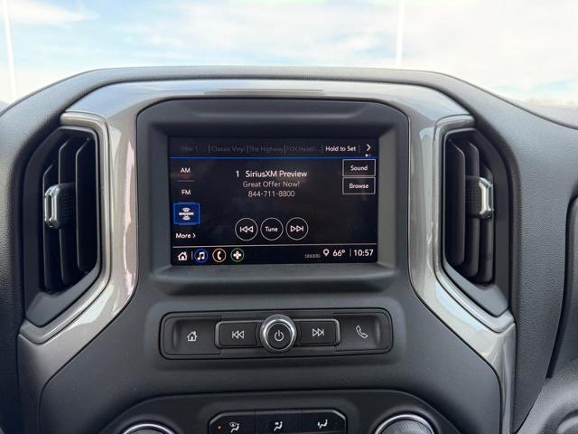 2024 Chevrolet Silverado 1500 4WD Crew Cab Short Bed Custom