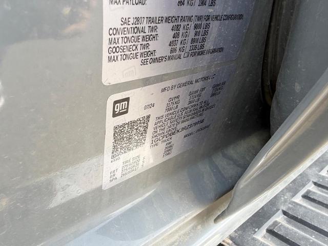 2024 Chevrolet Silverado 1500 4WD Crew Cab Short Bed Custom