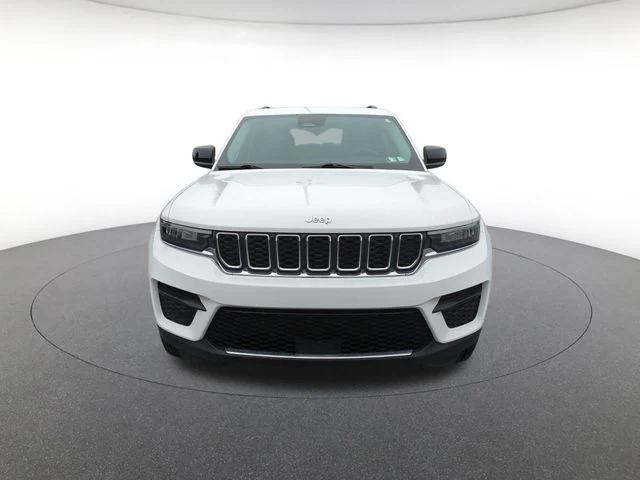 2024 Jeep Grand Cherokee Laredo X 4x4 2024 Jeep Grand Cherokee Laredo X 4x4