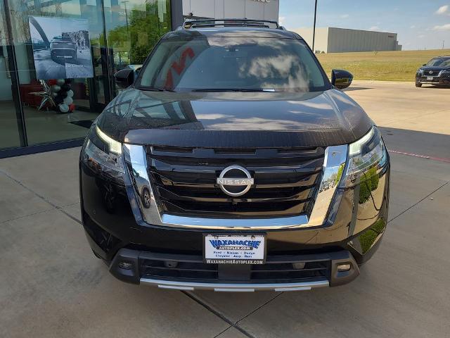 2024 Nissan Pathfinder SL FWD