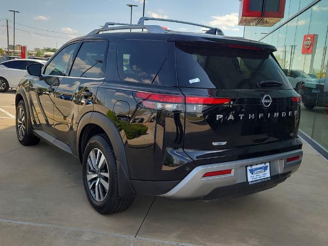 2024 Nissan Pathfinder SL FWD