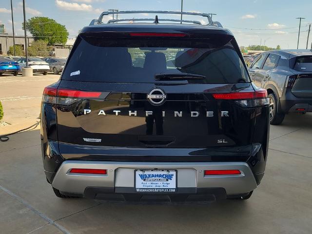 2024 Nissan Pathfinder SL FWD
