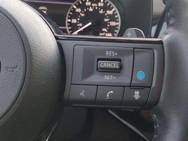 2024 Nissan Pathfinder SL FWD