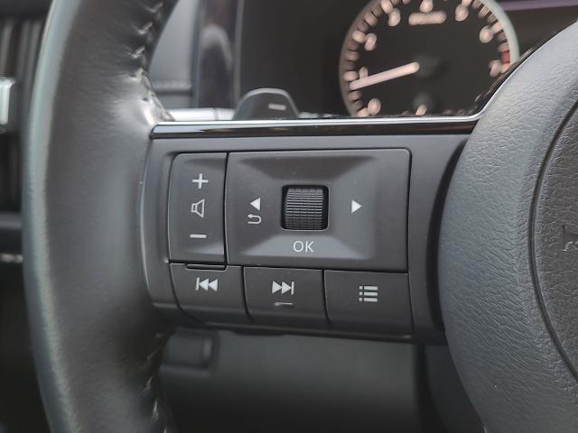 2024 Nissan Pathfinder SL FWD