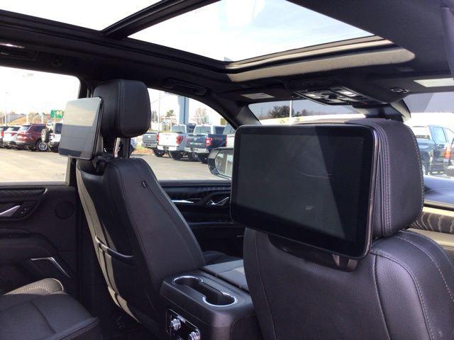 2023 GMC Yukon 4WD Denali
