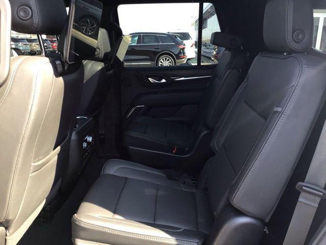 2023 GMC Yukon 4WD Denali