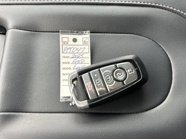2025 Ford Expedition Platinum MAX
