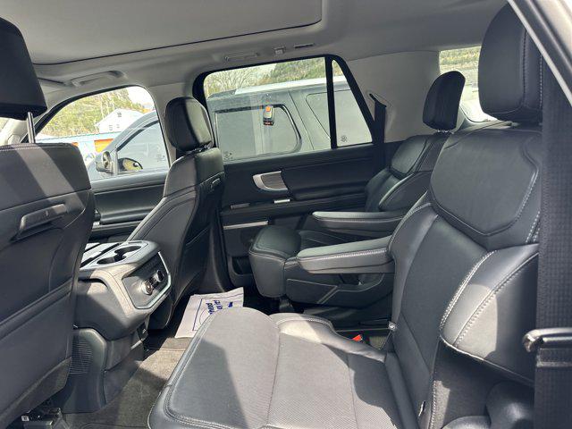 2025 Ford Expedition Platinum MAX