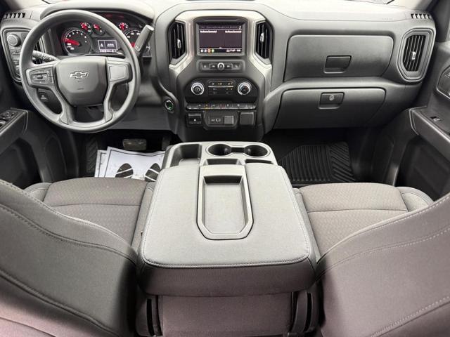 2025 Chevrolet Silverado 1500 4WD Crew Cab Short Bed Custom Trail Boss