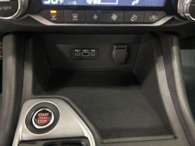 2021 Nissan Sentra SV Xtronic CVT