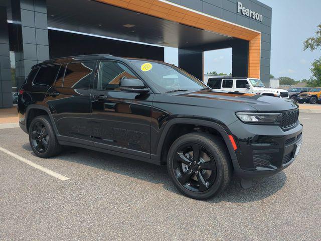 2023 Jeep Grand Cherokee L Altitude 4x4 2023 Jeep Grand Cherokee L Altitude 4x4