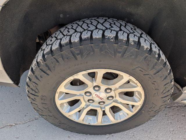 2015 GMC Yukon XL SLE