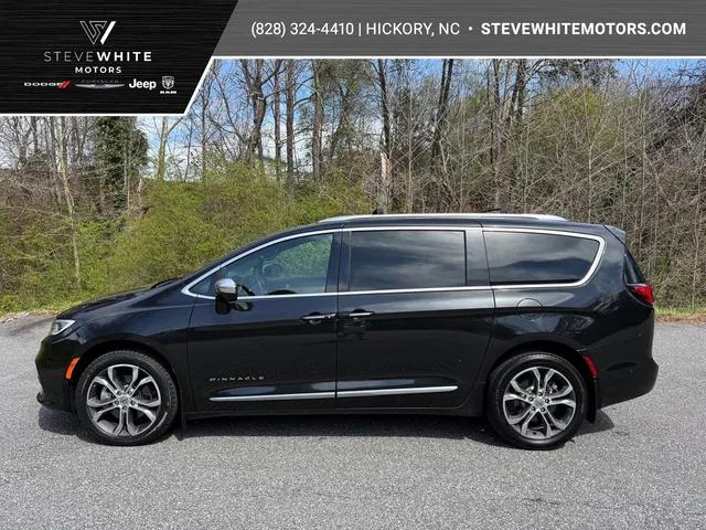 2022 Chrysler Pacifica Pinnacle AWD for sale in Hickory, NC