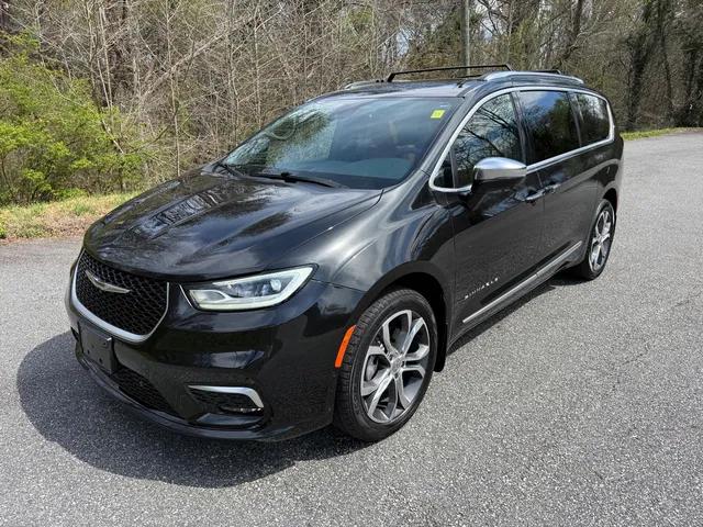 2022 Chrysler Pacifica Pinnacle AWD