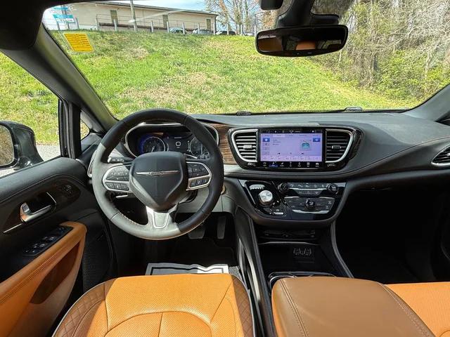 2022 Chrysler Pacifica Pinnacle AWD