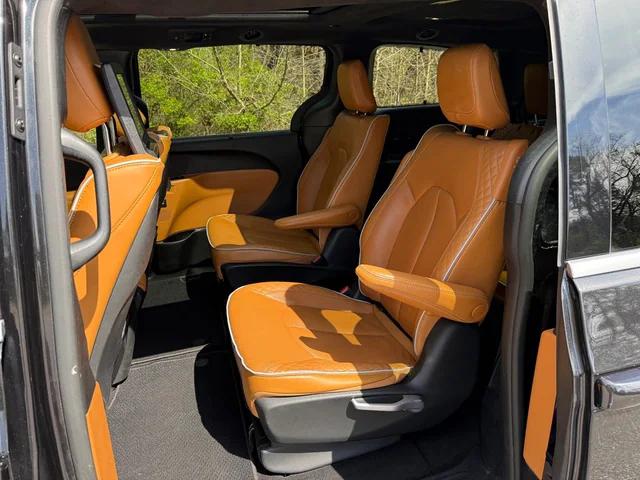 2022 Chrysler Pacifica Pinnacle AWD