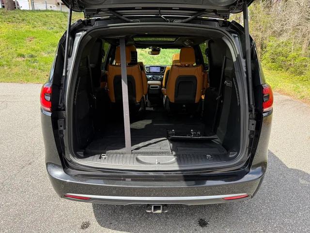 2022 Chrysler Pacifica Pinnacle AWD