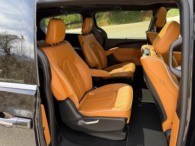 2022 Chrysler Pacifica Pinnacle AWD