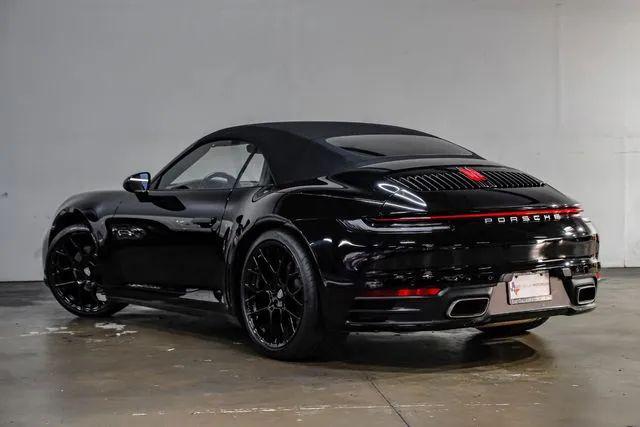 2020 Porsche 911 Carrera Cabriolet