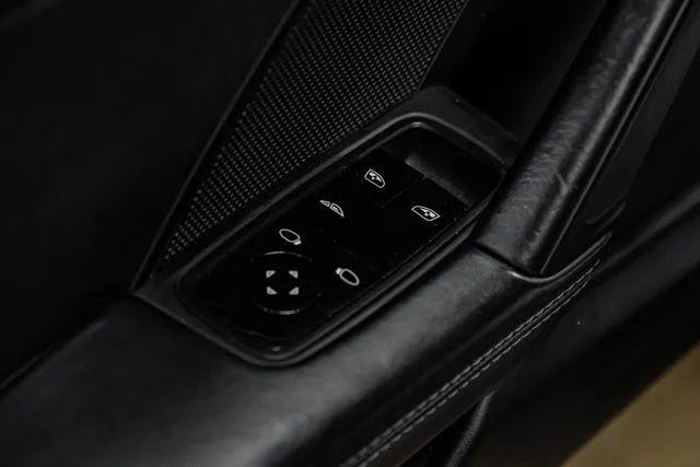 2020 Porsche 911 Carrera Cabriolet