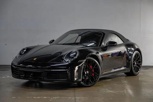 2020 Porsche 911 Carrera Cabriolet