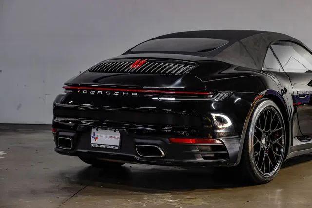 2020 Porsche 911 Carrera Cabriolet