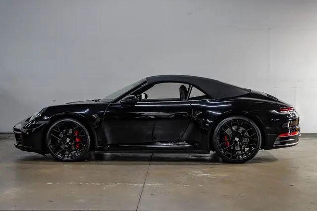 2020 Porsche 911 Carrera Cabriolet