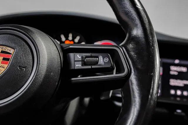 2020 Porsche 911 Carrera Cabriolet