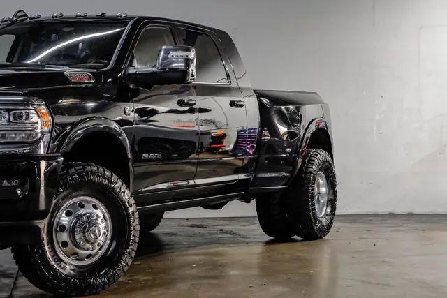 2023 Ram 3500 Limited Longhorn Mega Cab 4x4 6'4" Box