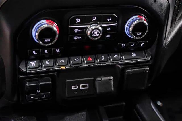2022 GMC Sierra 3500HD 4WD Crew Cab Long Bed Denali
