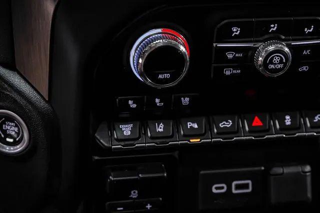 2022 GMC Sierra 3500HD 4WD Crew Cab Long Bed Denali