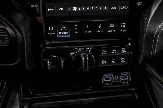 2023 Ram 3500 Limited Mega Cab 4x4 6'4" Box