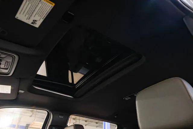 2024 Chevrolet Silverado 1500 4WD Crew Cab Short Bed ZR2