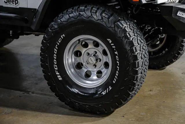 1997 Jeep Wrangler SE