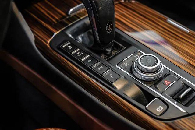 2020 Maserati Levante S GranLusso