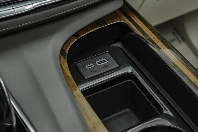 2021 Cadillac Escalade 4WD Sport Platinum