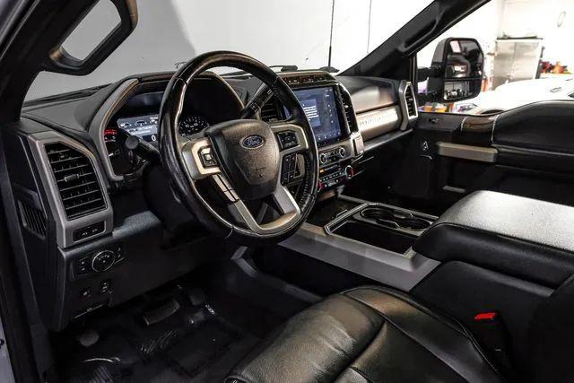 2022 Ford F-350 LARIAT